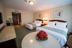 Los Tallanes Hotel & Suites