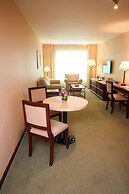 Los Tallanes Hotel & Suites