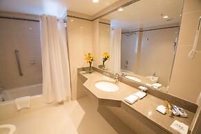 Los Tallanes Hotel & Suites