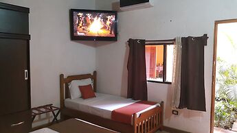 Hotel El Maltese – Lakefront