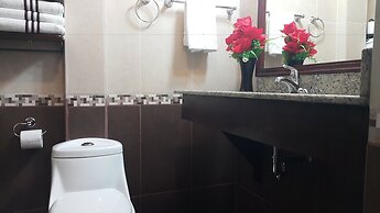 Hotel El Maltese – Lakefront
