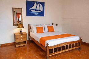 Hotel El Maltese – Lakefront