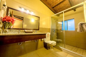 Hotel El Maltese – Lakefront