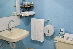 Hotel El Maltese – Lakefront