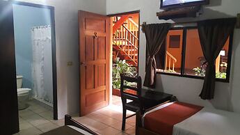 Hotel El Maltese – Lakefront