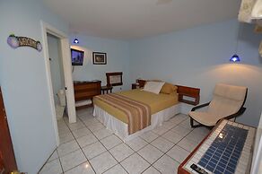 Mariposa Lodge