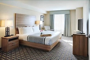 Pomeroy Inn And Suites Vermilion