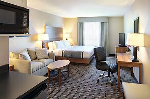Pomeroy Inn And Suites Vermilion