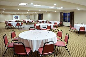 Pomeroy Inn And Suites Vermilion