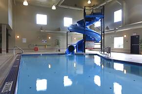 Pomeroy Inn And Suites Vermilion