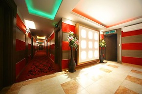 Ivy Hotel