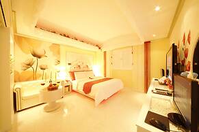 Ivy Hotel