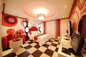 Ivy Hotel
