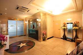 Ivy Hotel