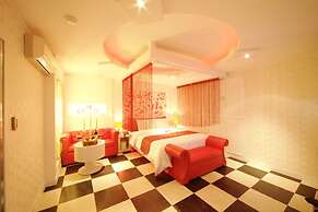 Ivy Hotel