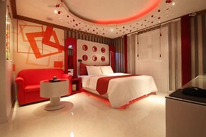 Ivy Hotel