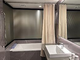 Forward Suites I