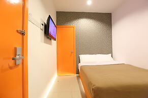 1 Hotel Kuchai Lama
