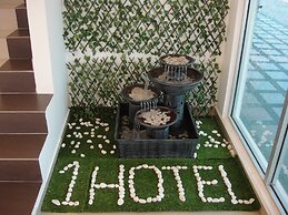 1 Hotel Kuchai Lama
