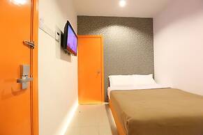1 Hotel Mahkota Cheras