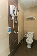 1 Hotel Mahkota Cheras