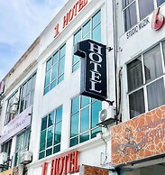 1 Hotel Taman Connaught