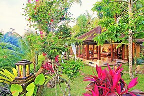 The Mahogany Villa