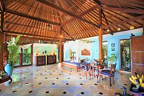 The Mahogany Villa