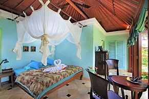 The Mahogany Villa