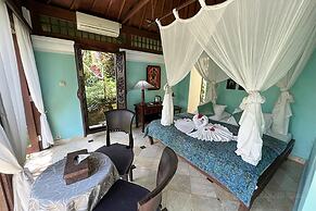 The Mahogany Villa