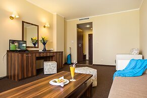 Hotel Laguna Park & Aqua Club
