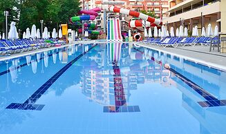 Hotel Laguna Park & Aqua Club