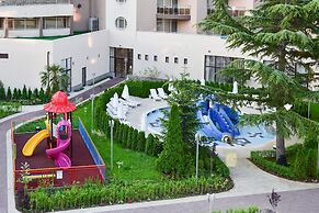 Hotel Laguna Park & Aqua Club