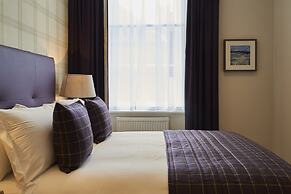 Braid Apartments by Mansley
