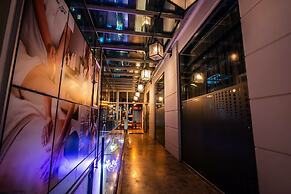 Discovery Hotel