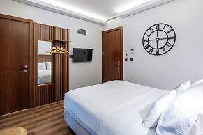 Discovery Hotel