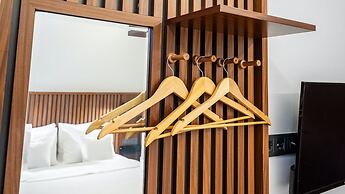 Discovery Hotel