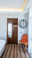 Discovery Hotel