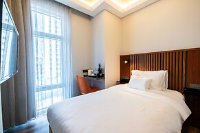 Discovery Hotel