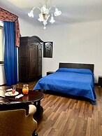 Lo Scrigno B&B