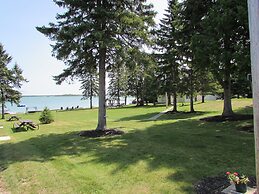 Grand Lake Resort