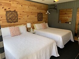 Grand Lake Resort