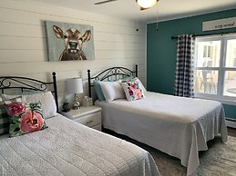 Grand Lake Resort