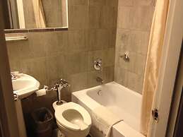 Airport Motor Inn