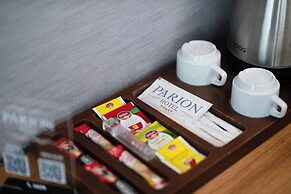 Parion Hotel