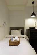 Poshpacker Hotel
