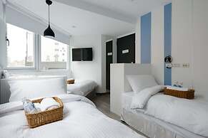 Poshpacker Hotel