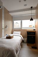 Poshpacker Hotel