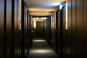 Poshpacker Hotel