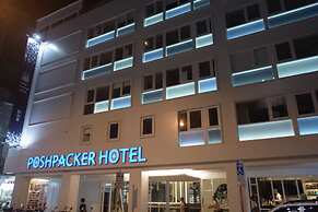 Poshpacker Hotel